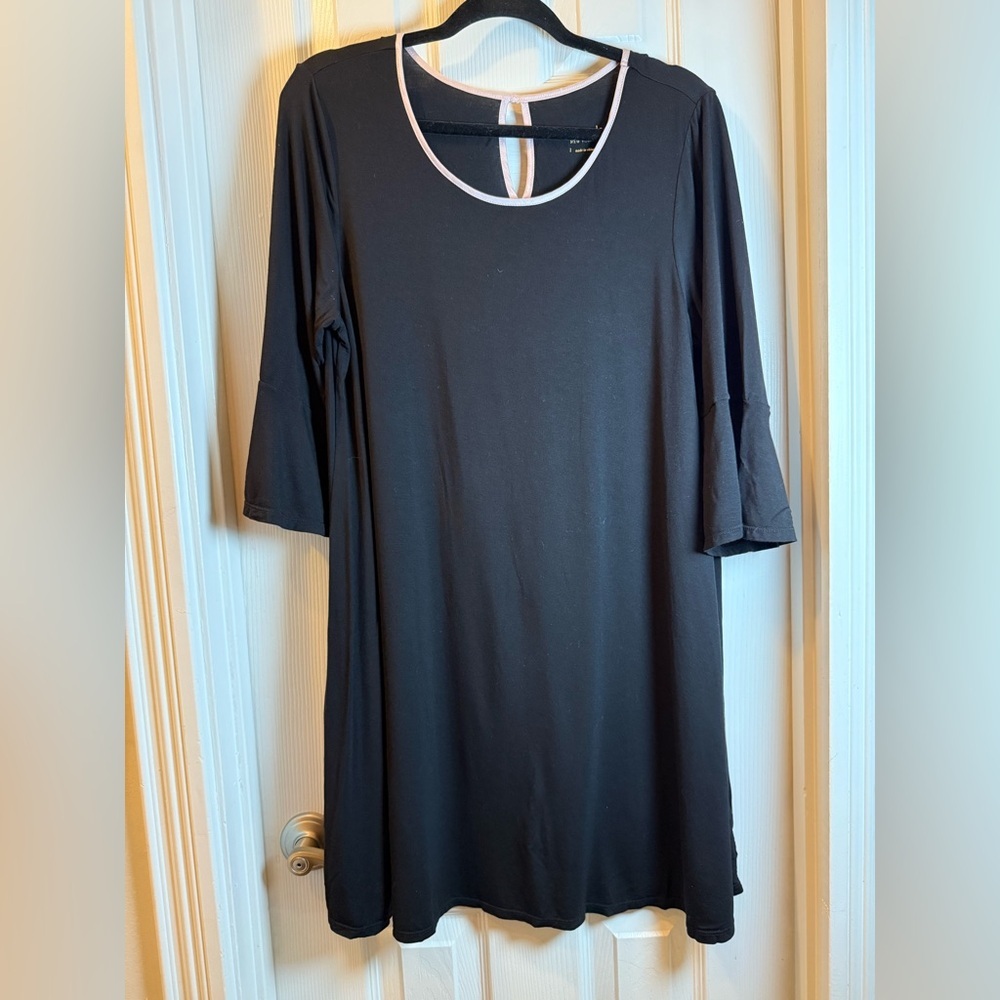 Kate Spade Black Sleep Dress w/ Crew Neck, Pink Piping & 3/4 Flounce Sleeve